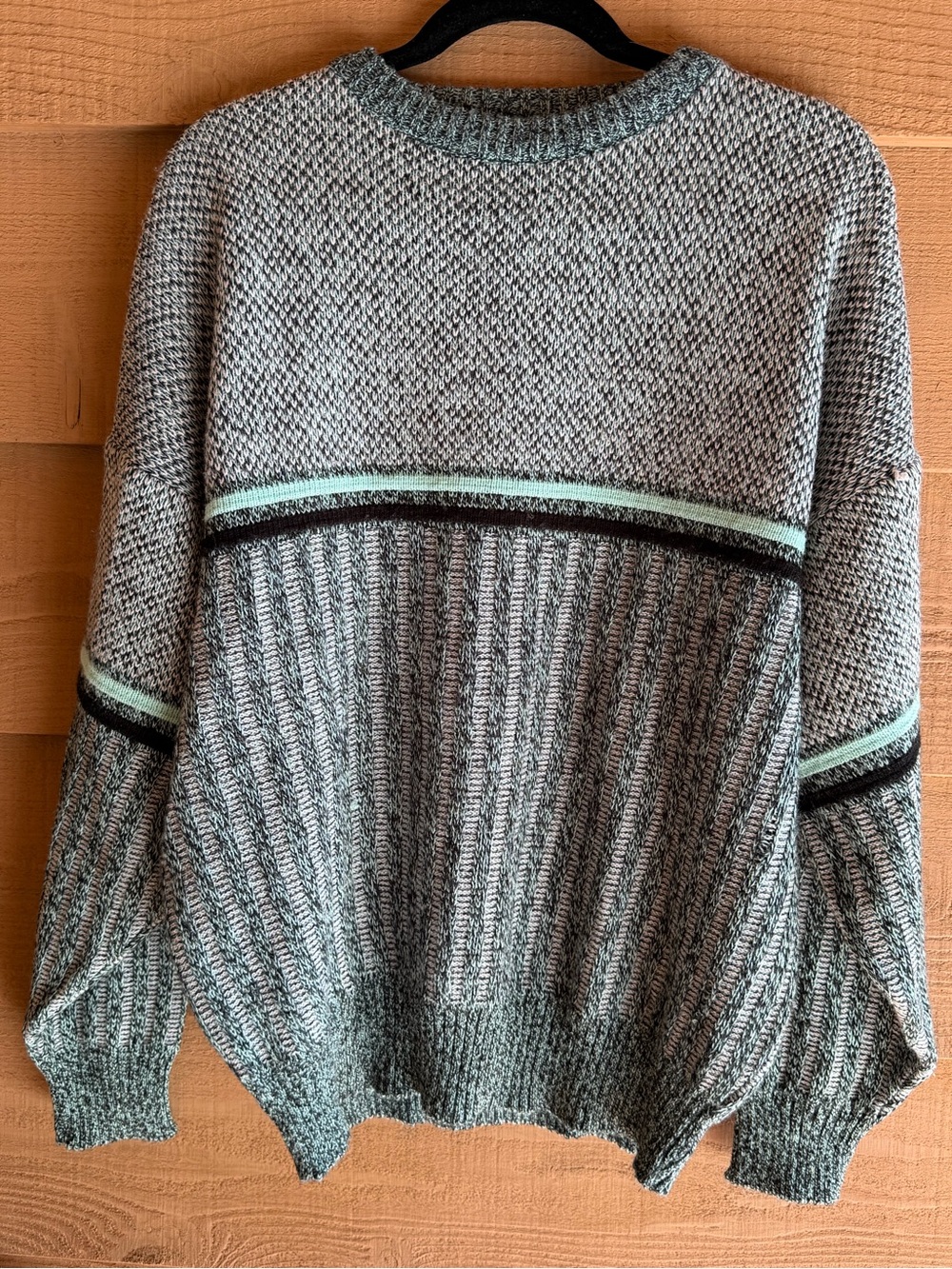 Vtg 80s 90s Weekends Textured Knit Crewneck Sweater Large Mint Green Gray Retro